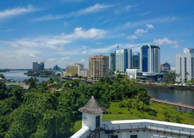 Kuching-CBD-from-Fort-Margherita