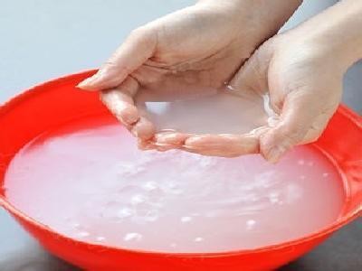 淘米水 淘米水