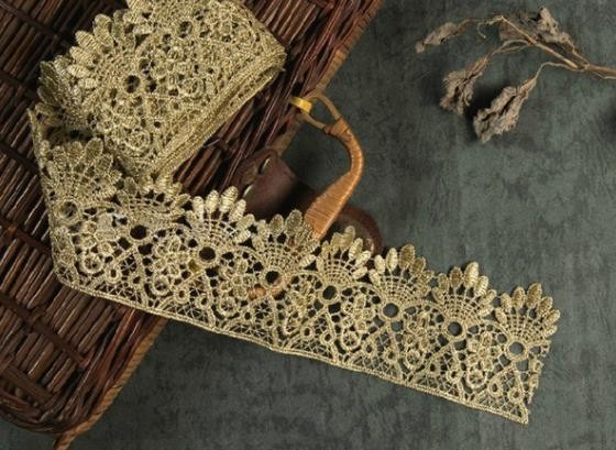 lace-fabric-inspection